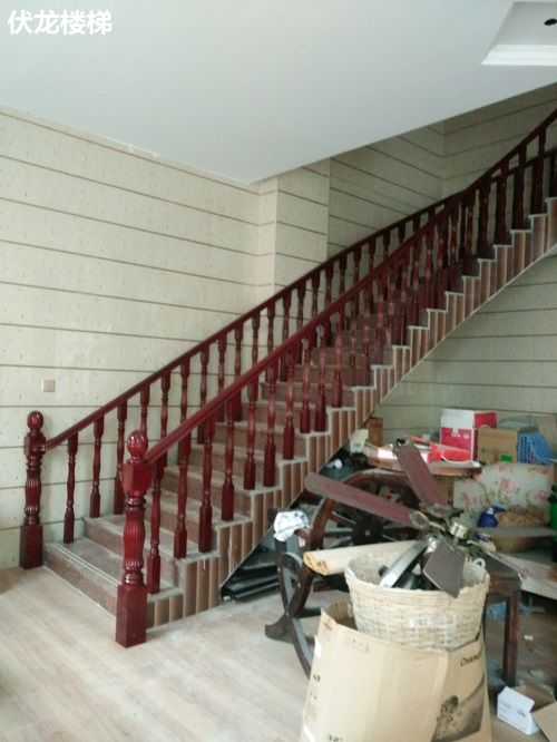 海口客户弧弯楼梯扶手案例9_弧形楼梯扶手安装效果图