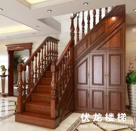 【产品18】全实木整体楼梯+储物柜